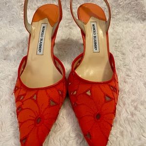 Manolo Blahnik | Suede Slingback Pumps